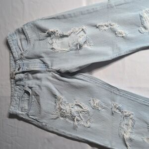 Forever21 Distressed Mom Jeans Size 26
